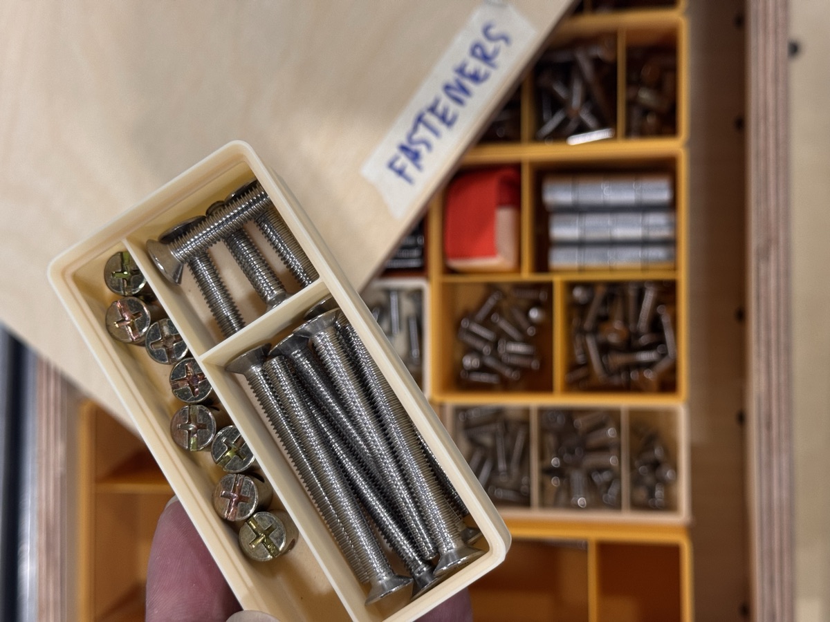 ประกอบพื้น