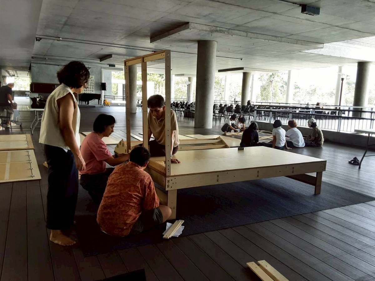 ผู้เข้าร่วมประกอบโครง